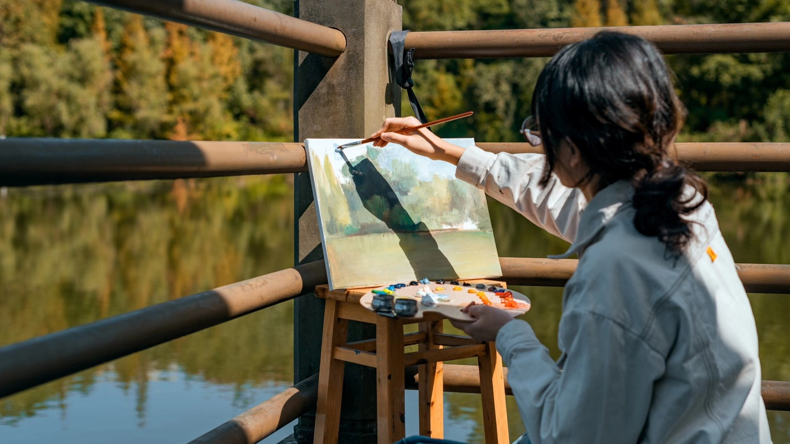 秋日暖阳下的beat365